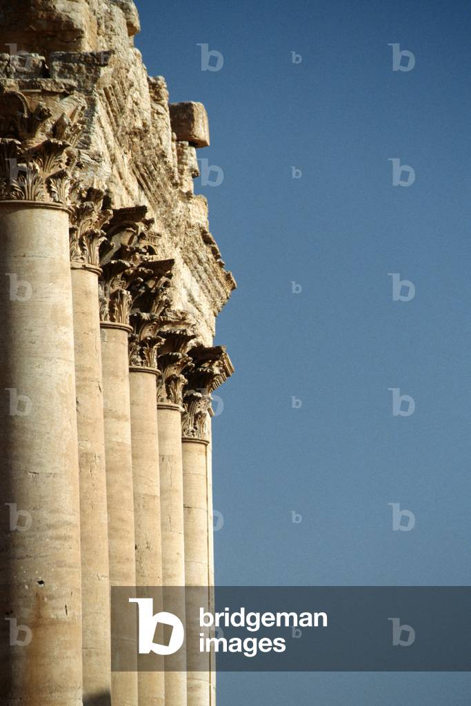 Corinthian capitals on columns forming part of the west peristyle colonnade surrounding the compound of the Temple of Bel (photo)