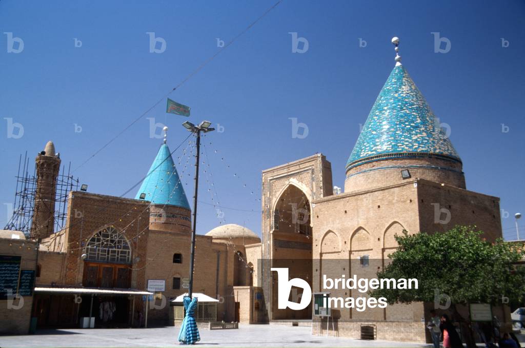 The mausoleum complex of Sheikh Bayezid Bastami, Bistam (photo)