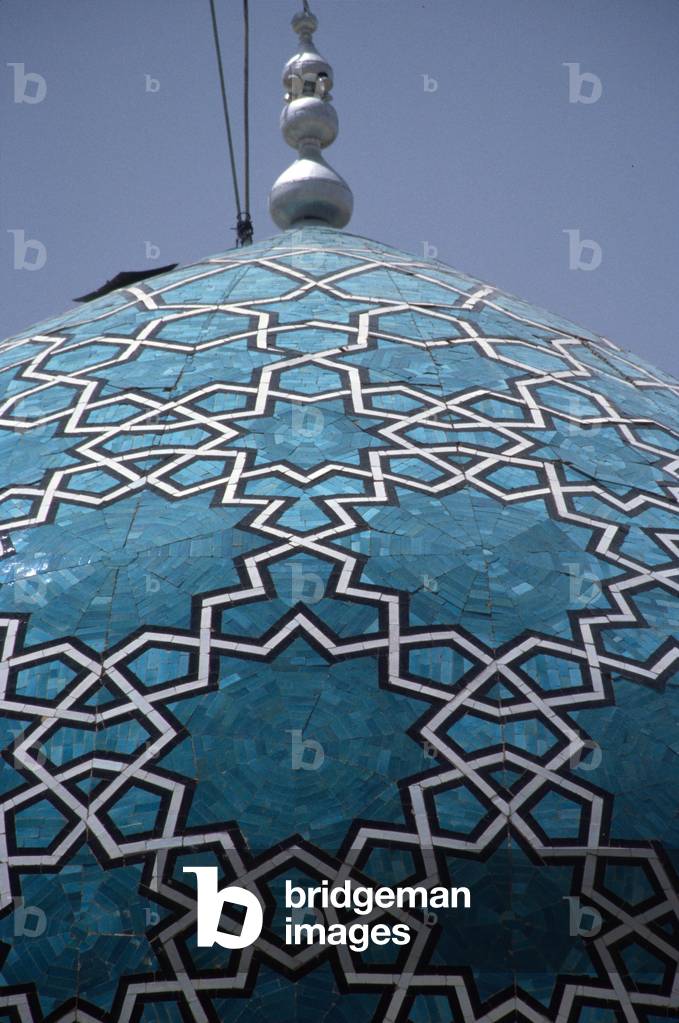 Dome of the 15th century mausoleum of Shah Hematollah Vali, Mahan (photo)
