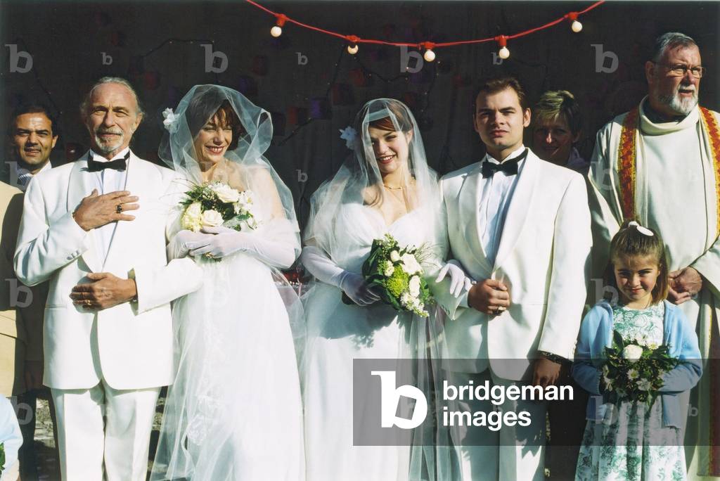 Mariees mais pas trop directed by Catherine Corsini, 2002