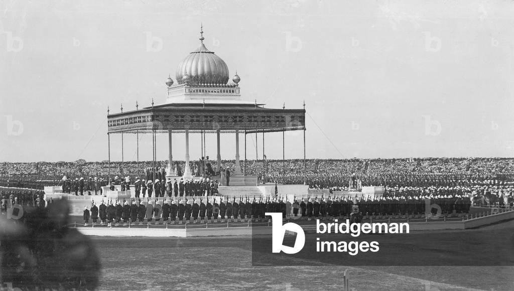 King George V and Queen Mary in the Royal Pavilion during the reading of the proclamation at the Durbar, Delhi, December 1911 (b/w photo)