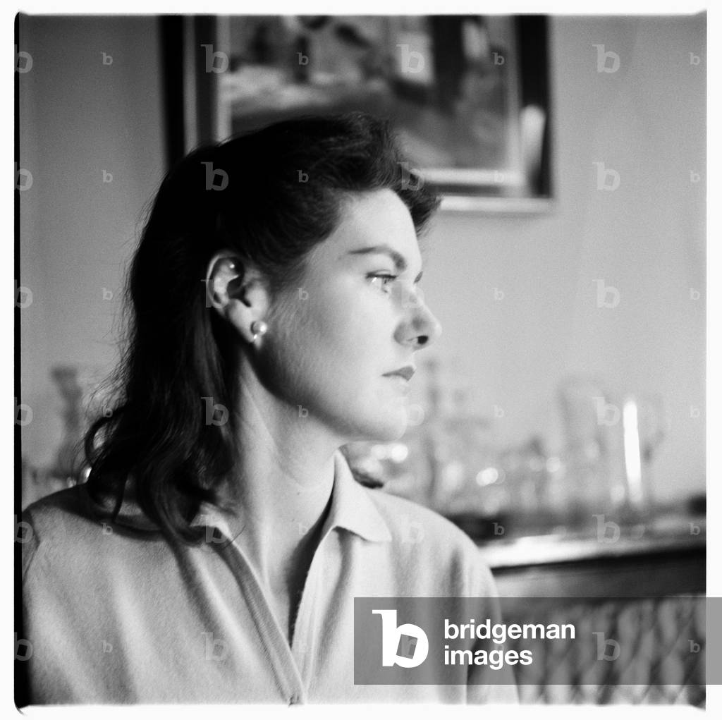 Mrs Colvin and her daughter at home in London, c.1955 (b/w photo)