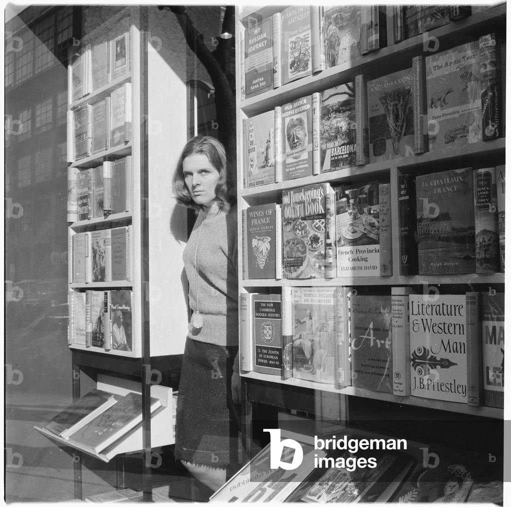 Better Books,London, UK, mid 1950's (b/w photo)