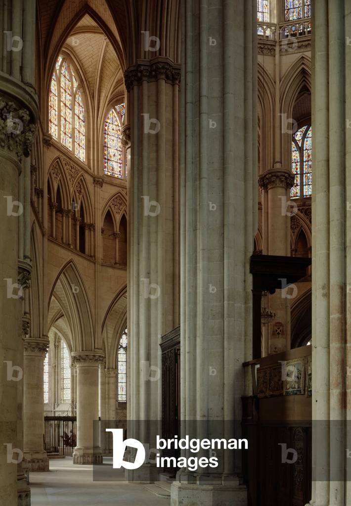 View of the ambulatory (left side) inside the cathedrale Saint Julien (Saint-Julien), Le Mans, France.
