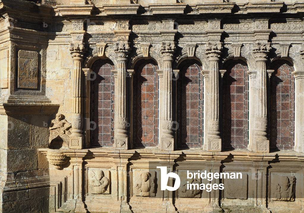 Valle de l'Elorn, Parroissial Enclosure, Ossuary, La Roche Maurice, Finister, France (photo)