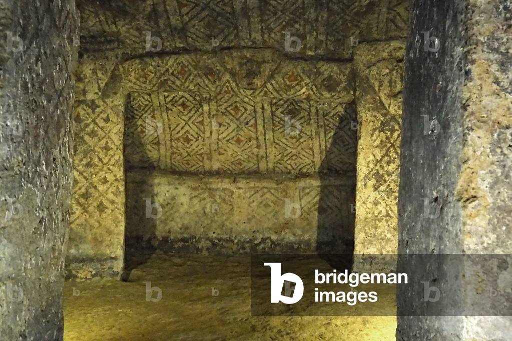 Hypogee (underground tomb) dating from 6 to 9 century, They are decorated with geometric motifs and pillar human figures, Tierradentro National Archeological Park, Colombia (photo)