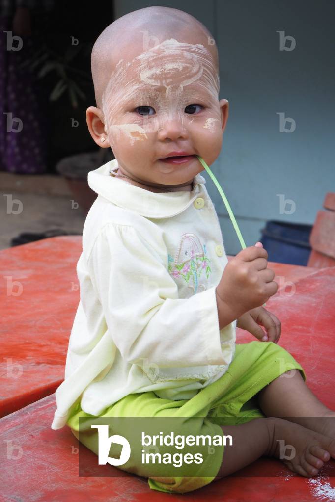 Myanmar - Burma: Ngapali, village on the Indian Ocean. Rakhine State. Gulf of Bengal. Young