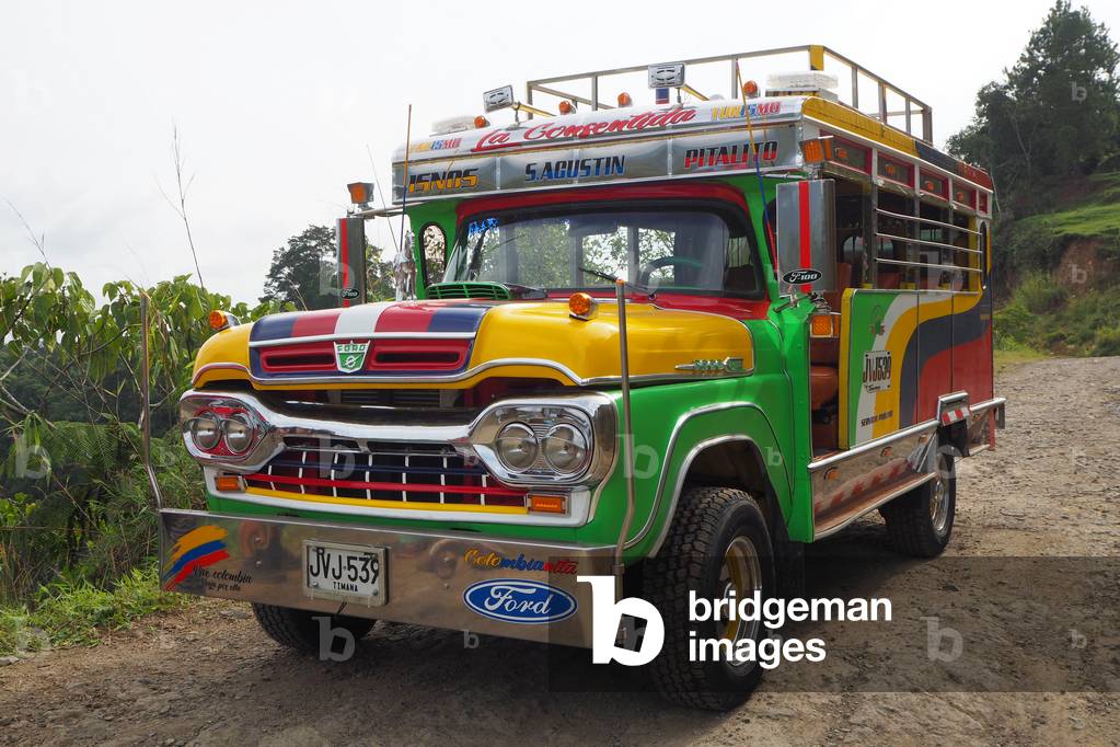 Shiva, typical transport bus, San Augustin, Colombia (photo)