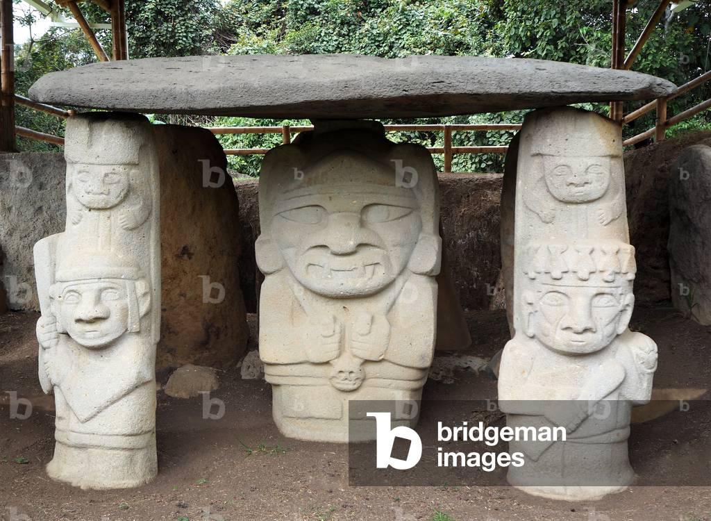 Archeological Park, Religious Monuments, Megalithes sculptures, Divinity and animals, Front part of a tomb, San Augustine, Colombia (photo)