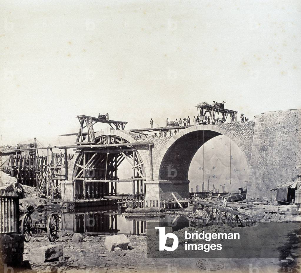 Construction of the bridge in the Vallon des Auffes district in Marseille, 1863 Photograph by Adolphe Terris. Departmental Archives, Marseille