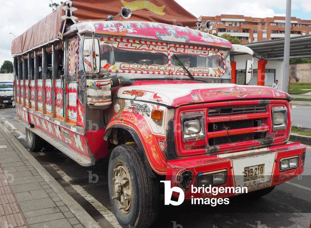 Chiva, bus, Popayan, Colombia (photo)