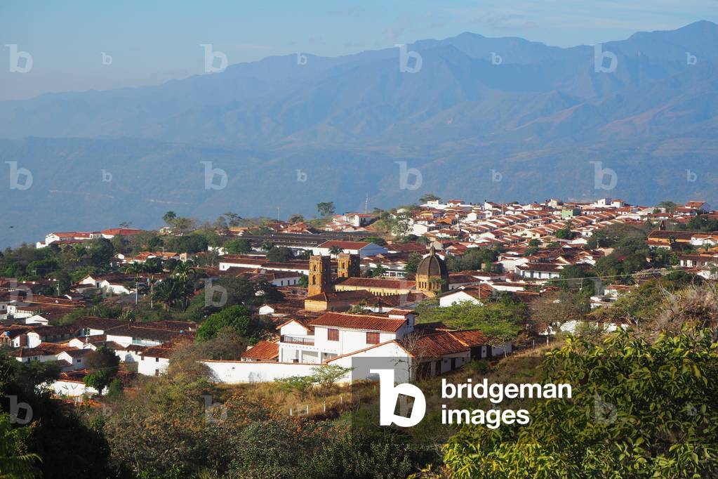 View of the city, in the background the Canyon of Chicamocha, Barichara, Colombia (photo)