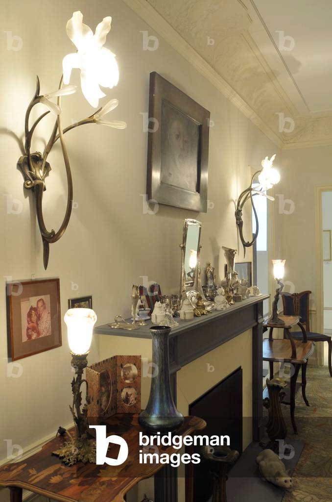 Salon de Leonor Fini (1908-1996), surrealist painter, theatre decorator and writer, located in the Rue de La Villiere in Paris.