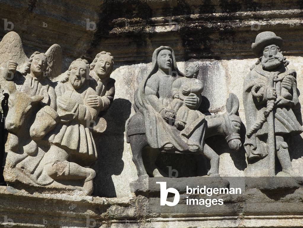 Le Calvary of 1588, detail of the Flight to Egypt, Guimillau, Valle de l'Elorn, Parroissial Enclosure, Finister, France (photo)