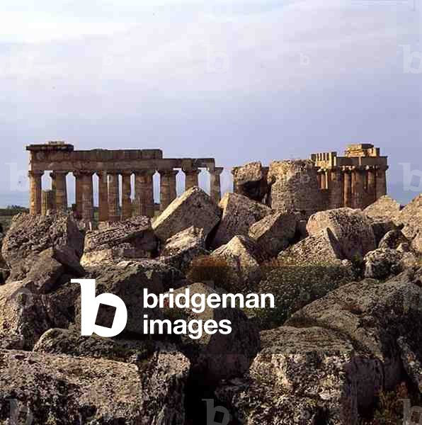 View of Temple 'E' from Temple 'G', Selinus, 490-480 BC (photo)