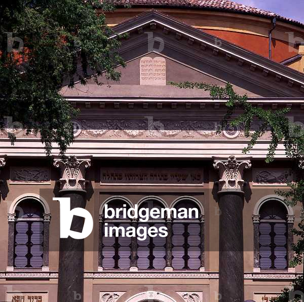 Detail from the exterior of the Jewish Synagogue in Piazza Mazzini, Modena, Emilia-Romagna, Italy (photo)