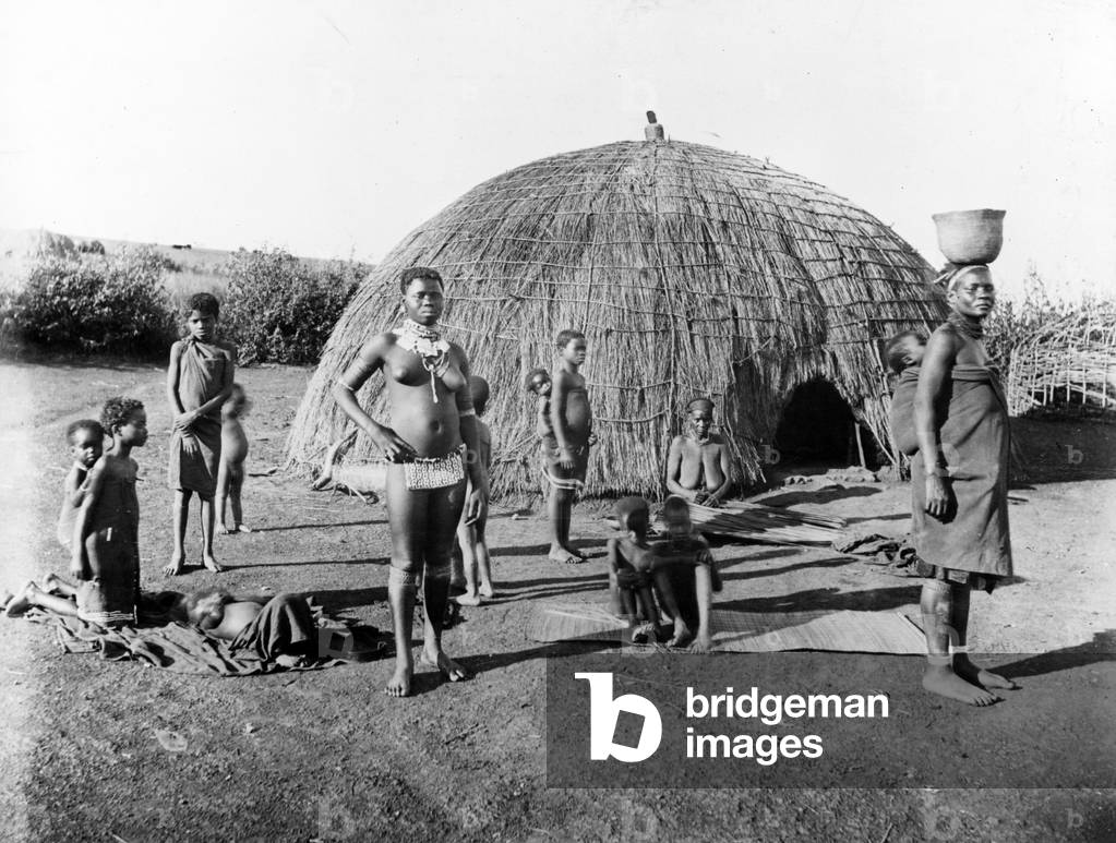 Making Mats in Zululand, c.1895 (b/w photo)