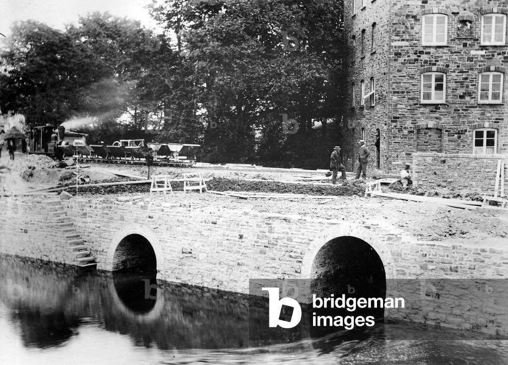 The Construction of the Lynton & Barnstaple Railway, c.1897 (b/w photo)