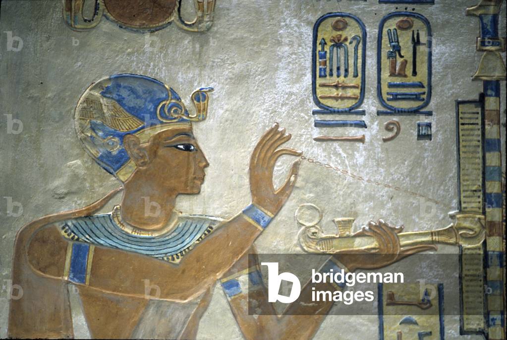 Rameses III offers incense to Ptah, Amon Khopshef Tomb (photo)