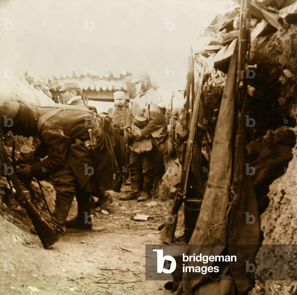 La tranchee de Calonne, First World War (stereoscopic glass plate)