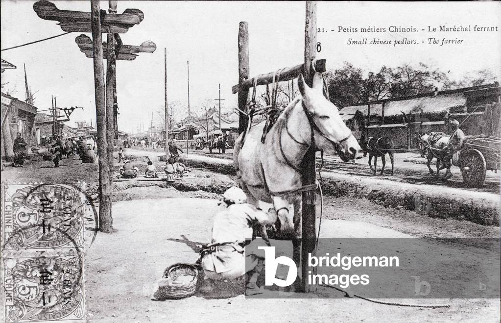 Small metier: the Chinese ferrant marechal, early 20th century (photo)