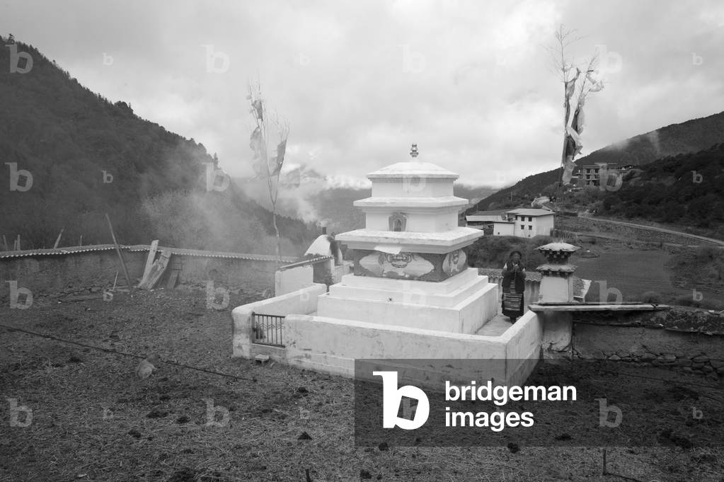 Stuppa, with lady Pilgrim, Yunnan, China (b/w photo)