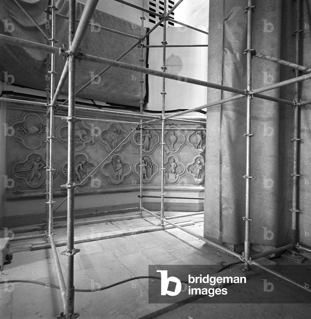 The site of the Musee des Monuments Francais in Paris. Cite of architecture and heritage, Palais de Chaillot, 1 place du Trocadero, Paris 16th arrondissement. All the renovation and renovation works were entrusted to the architect Jean Francois Bodin, 2007. Photography 2003.