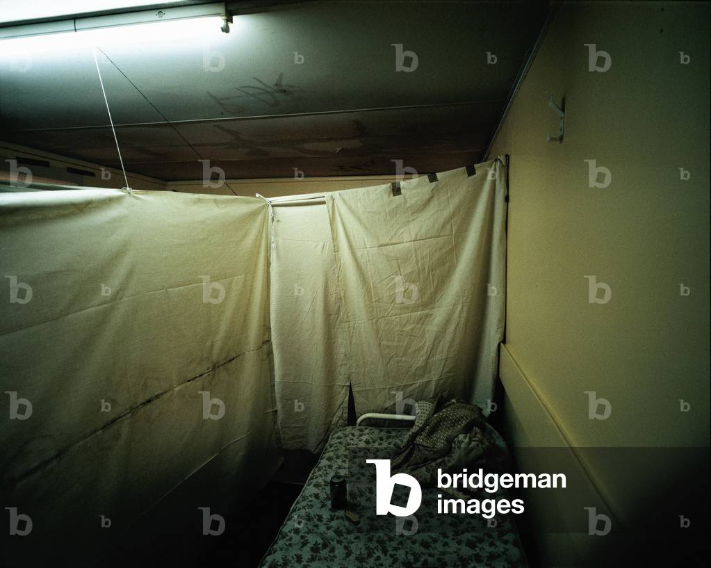 Le Hangar (1999). Centre des Refugies in Sangatte (Mancha).