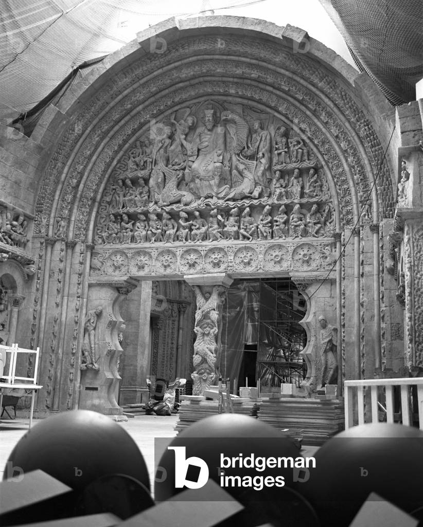 The site of the Musee des Monuments Francais, Cite de l'architecture et du patrimoine, Palais de Chaillot, 1 place du Trocadero, Paris 16th. All the renovation and renovation works were entrusted to the architect Jean Francois Bodin, at the end of 2007. Photography 2003.