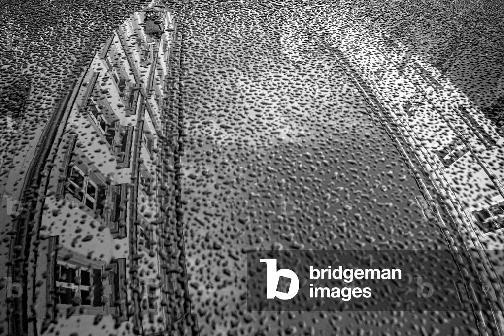 REFLECTION, BUDA CASTLE, BUDAPEST, 2010 (photo)