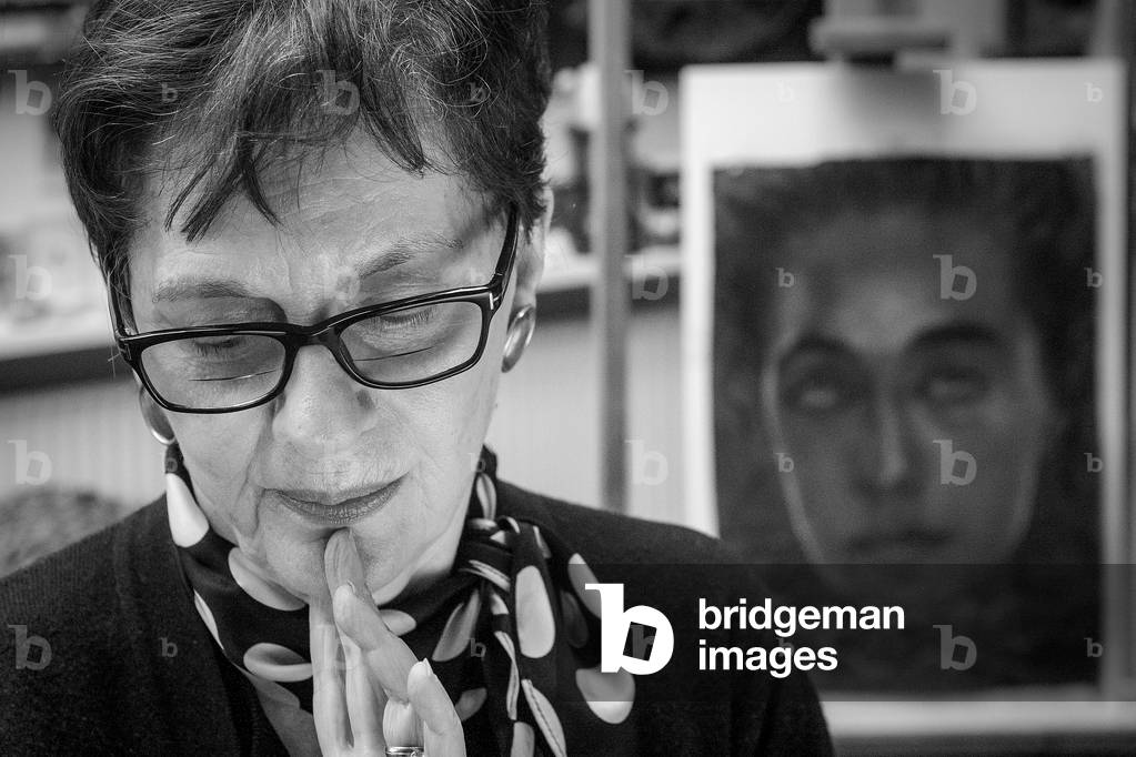 ZSUZSI ROBOZ, 2008 (b/w photo)