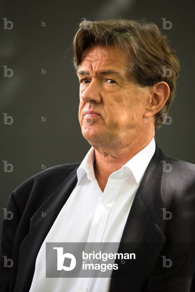 Robert McCrum (photo)