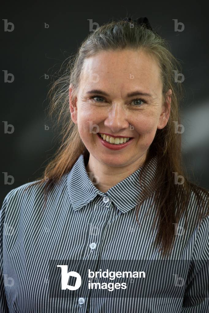 Ysra Sigurdardottir (photo)