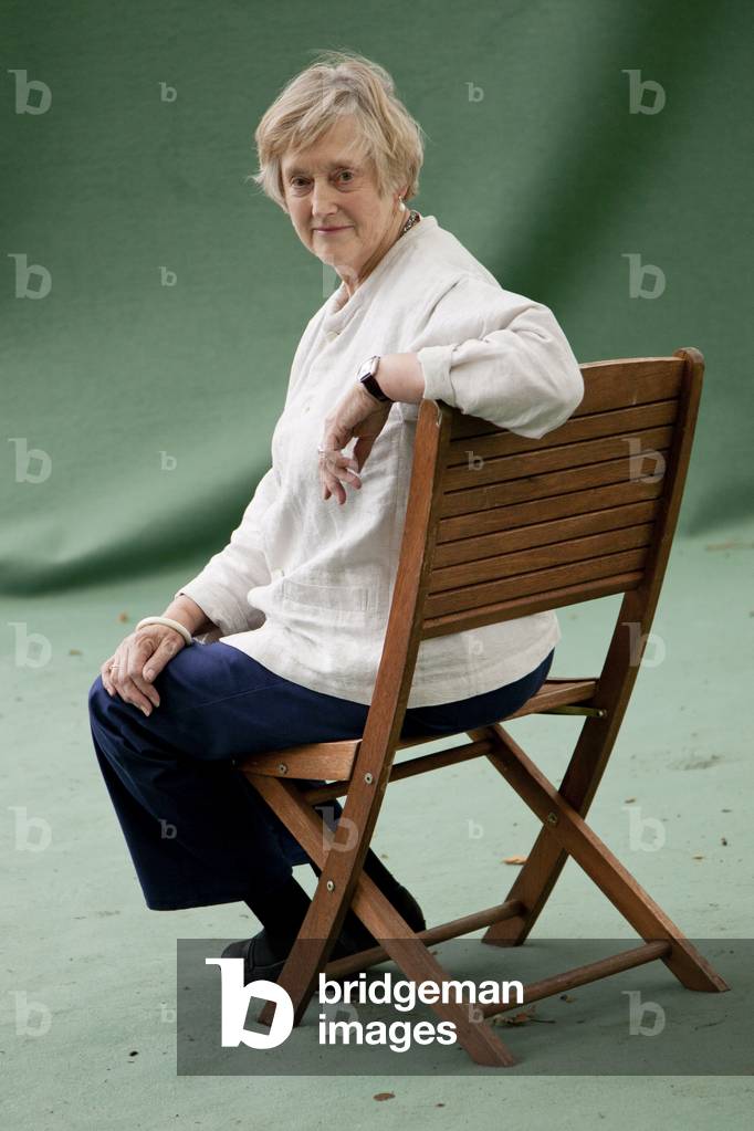 Stella Rimington at Edinburgh International Book festival (photo)