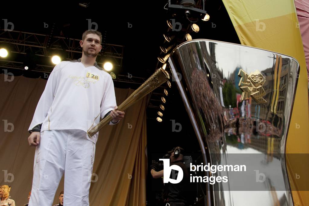Ross Morrison torch bearer Olympic Torch Relay George Square 8th Jun 2012 (photo)