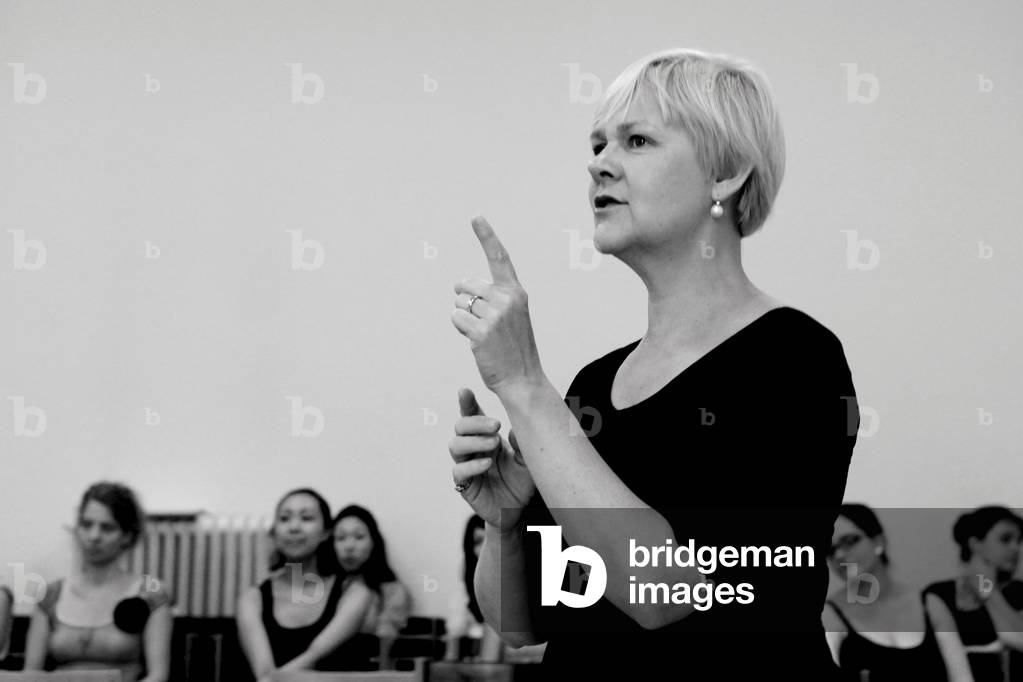 Barbara Bonney giving a singing class