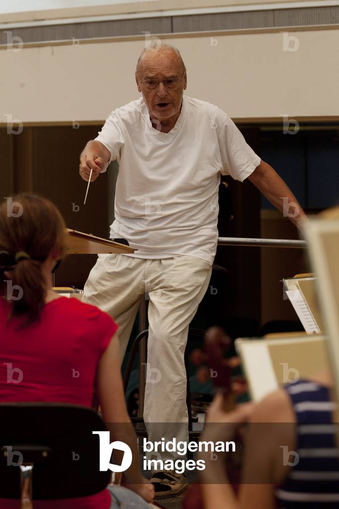 Michael Gielen conducting Mozarteum Orchestra