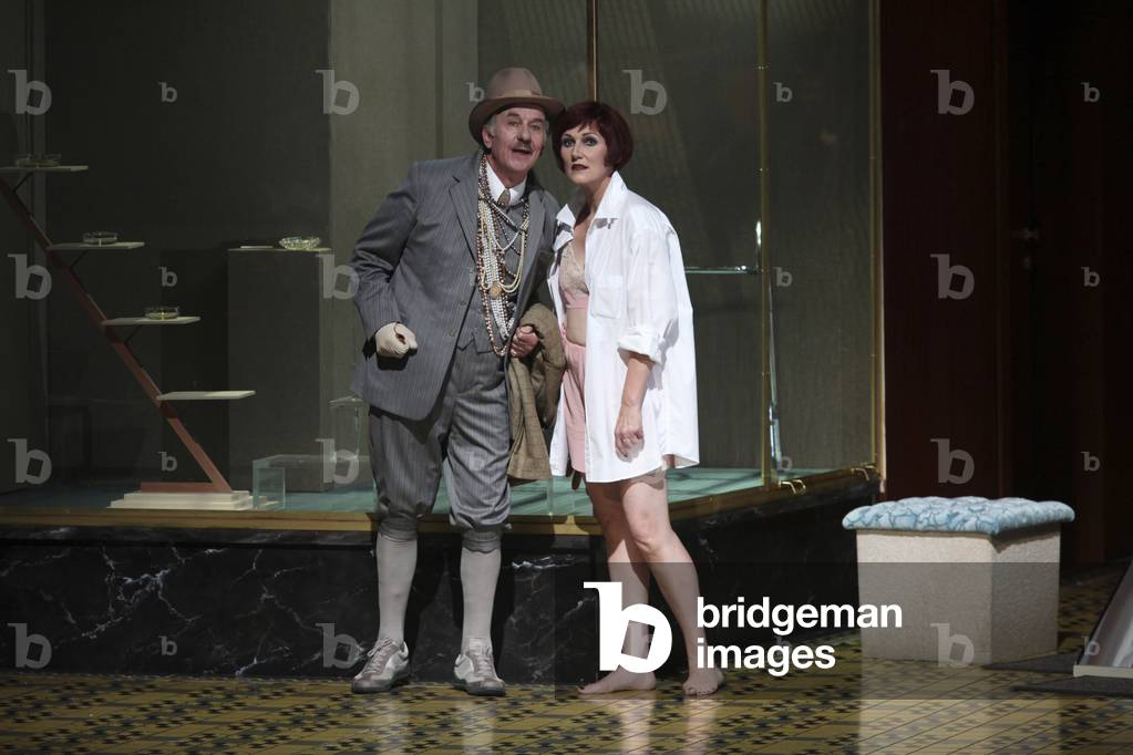 Angela Denoke and Ryland Davies in The Makropulos affair