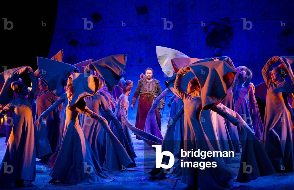 Parsifal by Wagner, at the London Coliseum (photo)