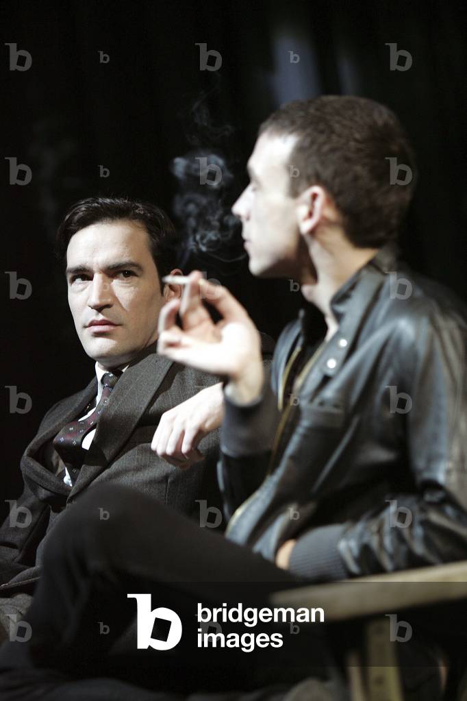 Nicholas Wright 's play (photo)