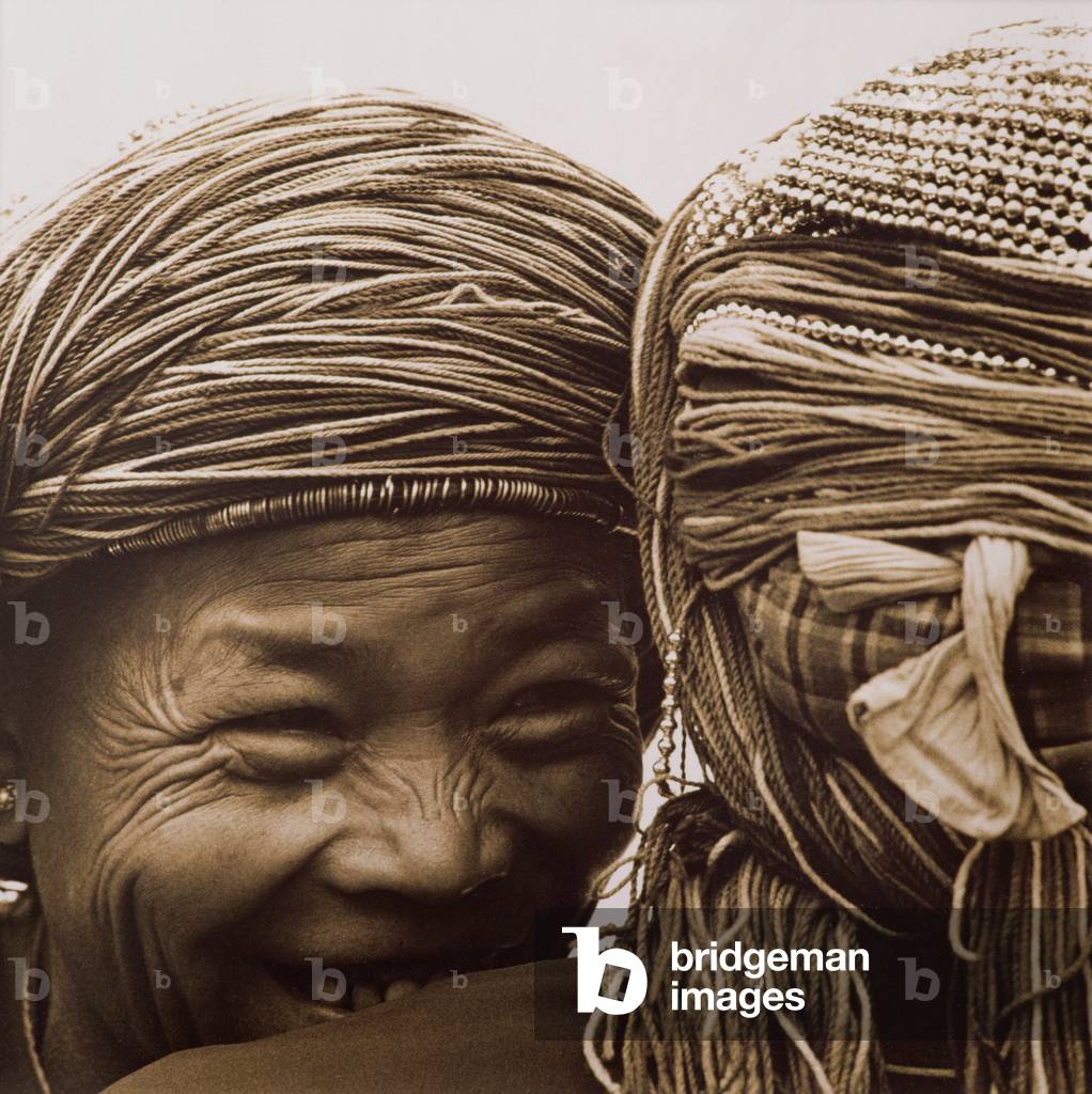 Laughing Ladies, Daw Zaw, 1996 (b/w photo)
