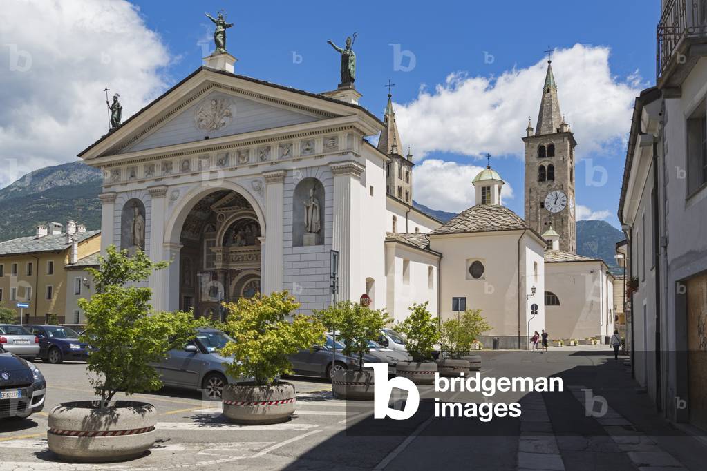 Exterior of Cathedral of Santa Maria Assunta, Aosta, Aosta Valley, Italy (photo)