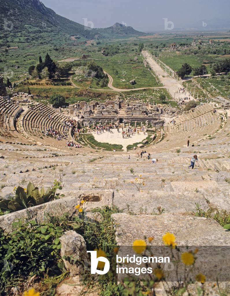 The Great Theatre (photo)