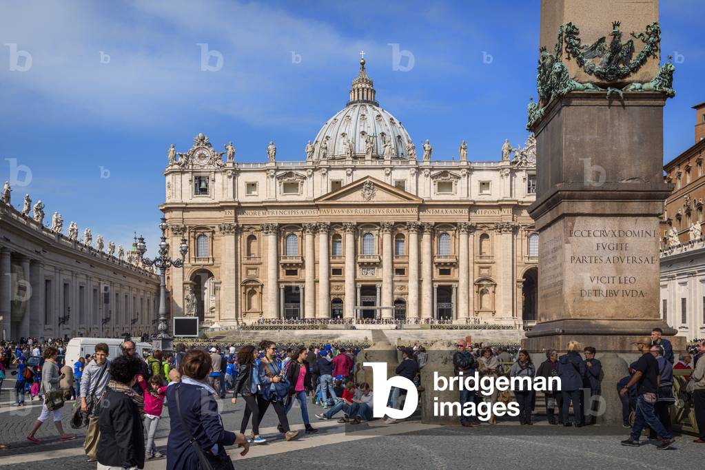 Rome, Italy.  St Peter's Basilica seen across St Peter's Square. (photo)