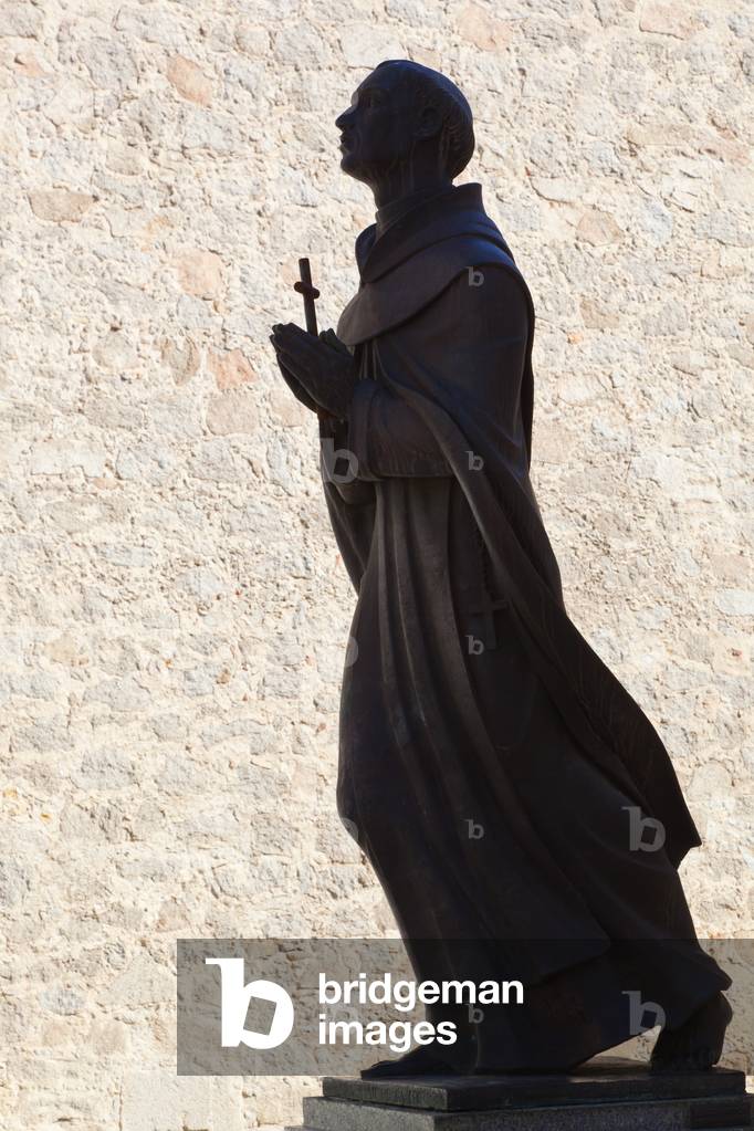 Statue of Saint John of the Cross by Emilio Laiz Campos 1917-1983.  Avila, Avila Province, Spain.   (photo)