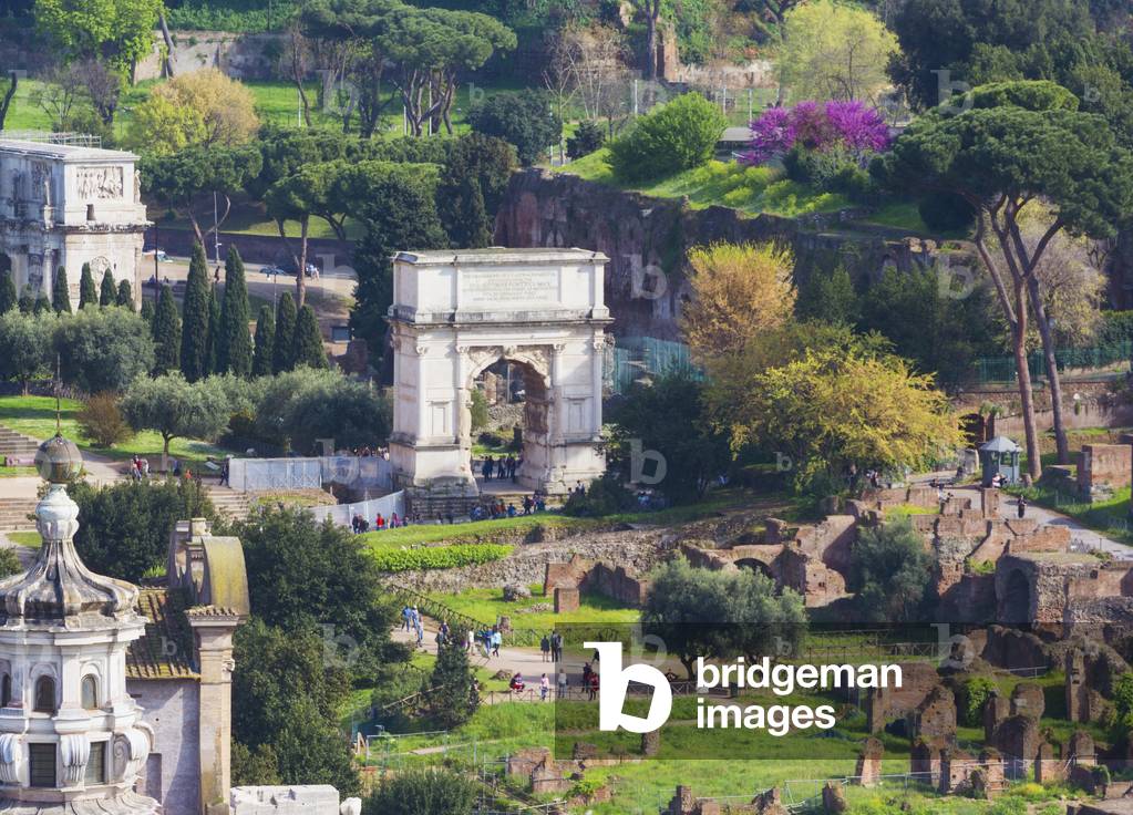 The Roman Forum: the Arch of Titus, Rome, Italy (photo)