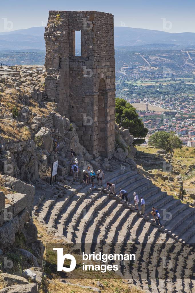 Pergamum, Turkey, The theatre (photo)