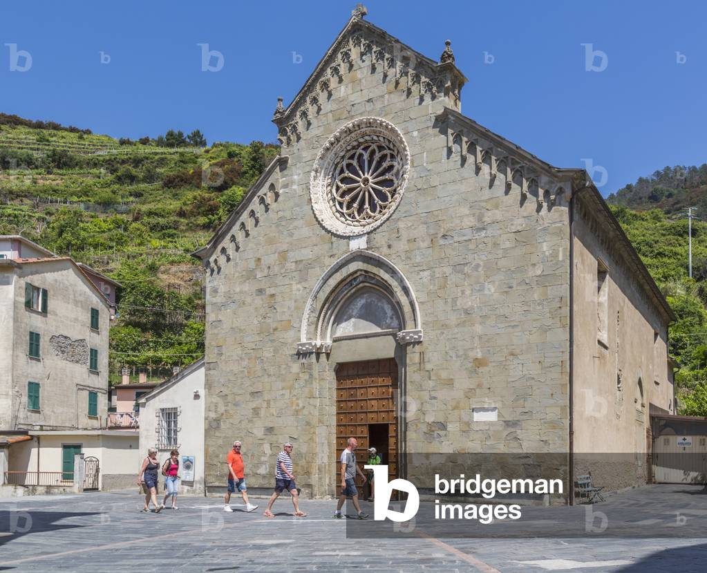 Manarola, La Spezia, Liguria, Italy.  The church of San Lorenzo (photo)