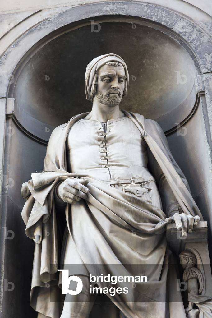 Florence, Florence Province, Tuscany, Italy.  Statue of Italian sculptor Nicola Pisano, also called Niccolò Pisano, Nicola de Apulia or Nicola Pisanus, c. 1220/1225 – c. 1284, in Piazzale degli Uffizi (photo)