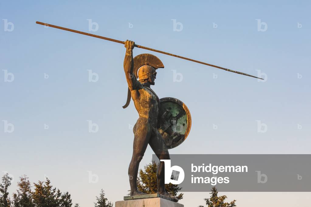 Statue of Leonidas on the monument celebrating the Battle of Thermopylae which took place during the Greco-Persian War of 480 BC, near Kamena Vourla, Central Greece, Greece (photo)